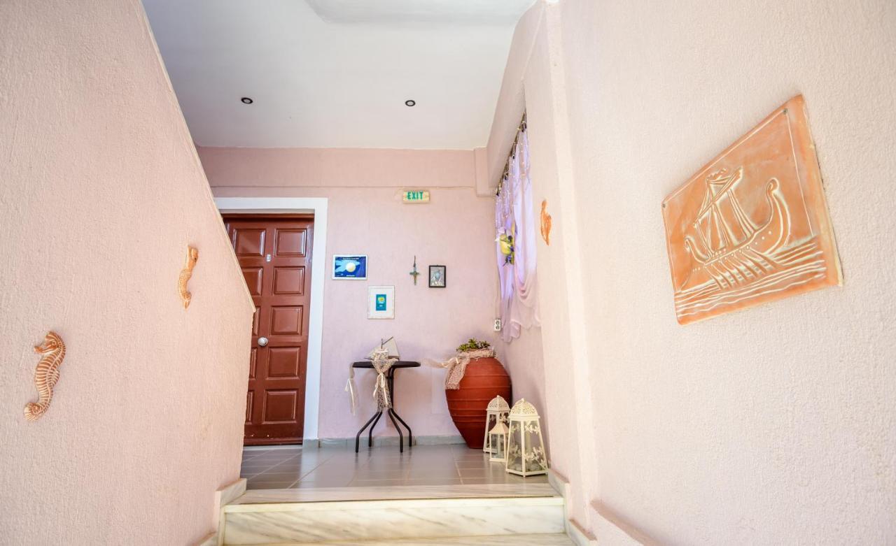 Maistrali Apartments Ratzaklion Ngoại thất bức ảnh